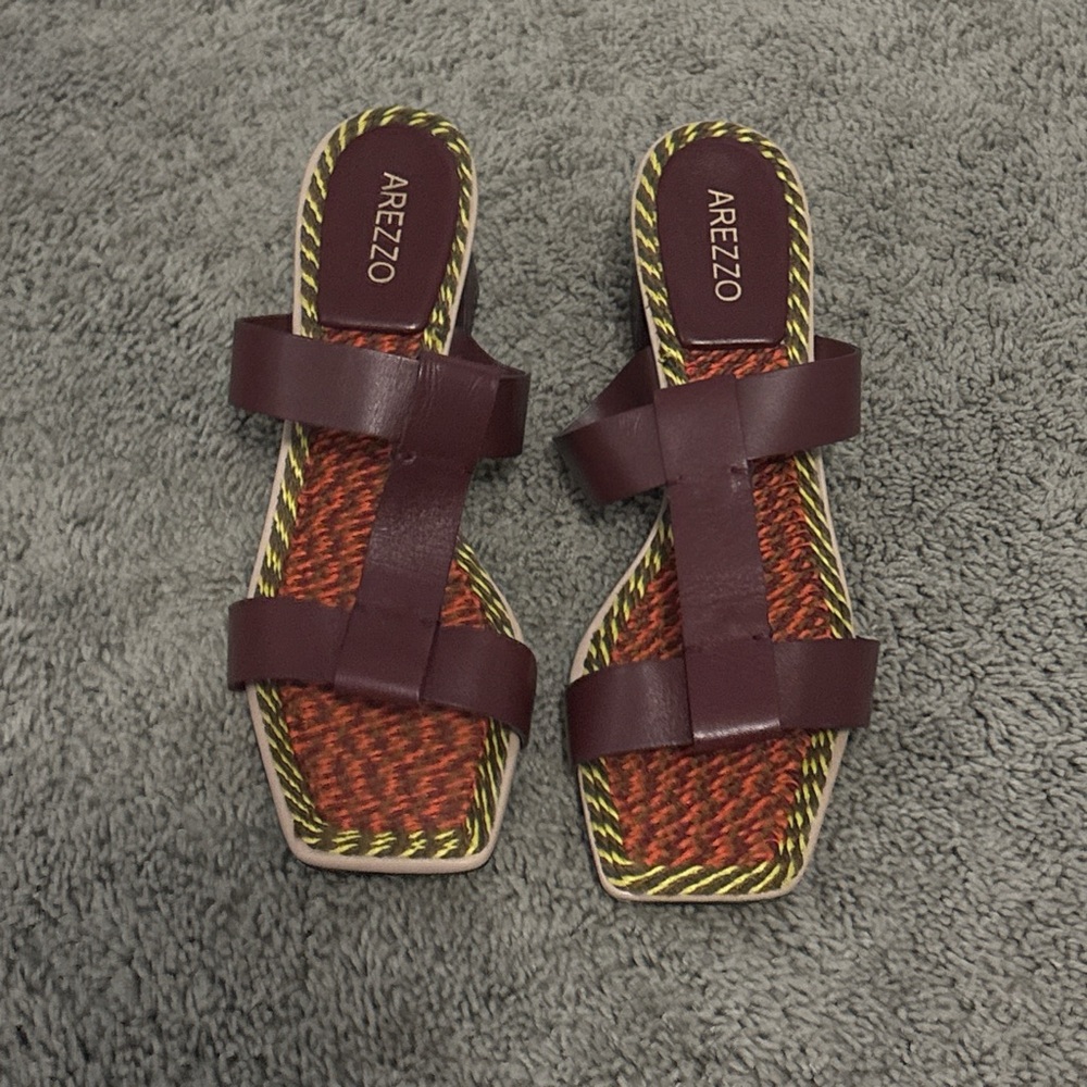 Arezzo Women's Maroon Slide Sandals